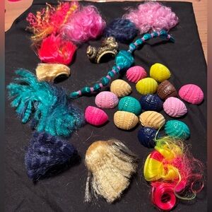 MGA LOL DOLL SURPRISE LOT OF WIGS HAIR ACCESSORIES KIDS